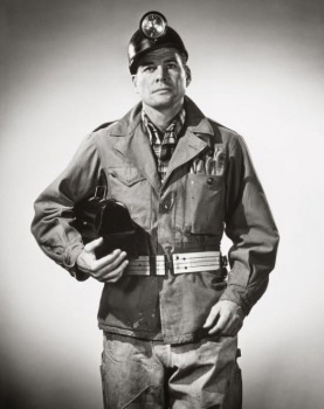 Portrait of a miner standing Canvas Art - (18 x 24)