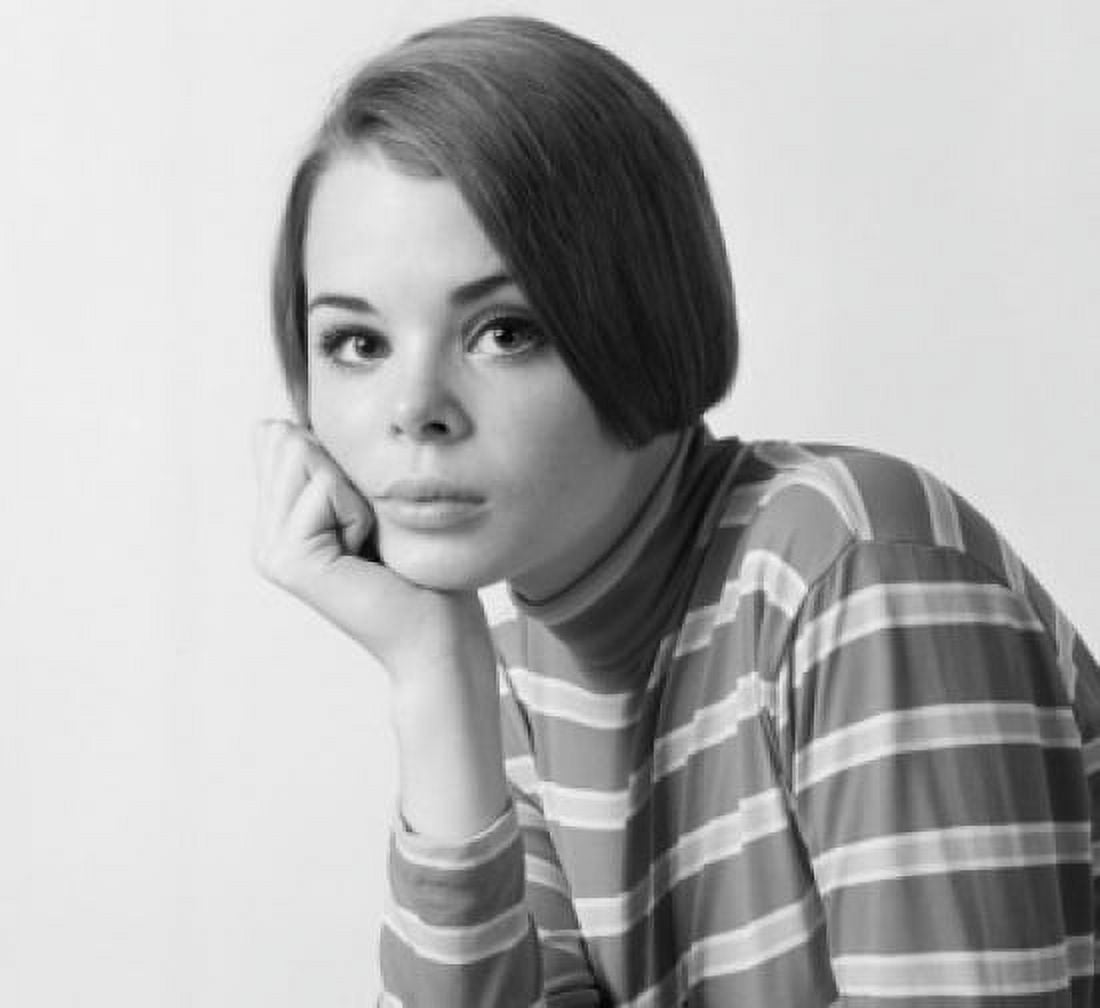 Portrait of a teenage girl with her hand on her chin Canvas Art - (24 x 36)
