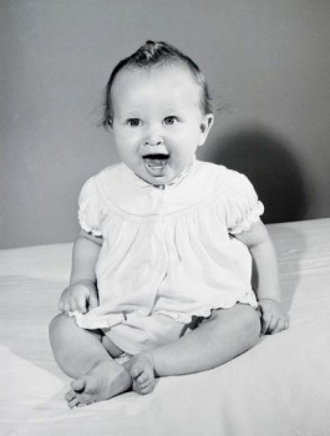Portrait of baby Canvas Art - (18 x 24)