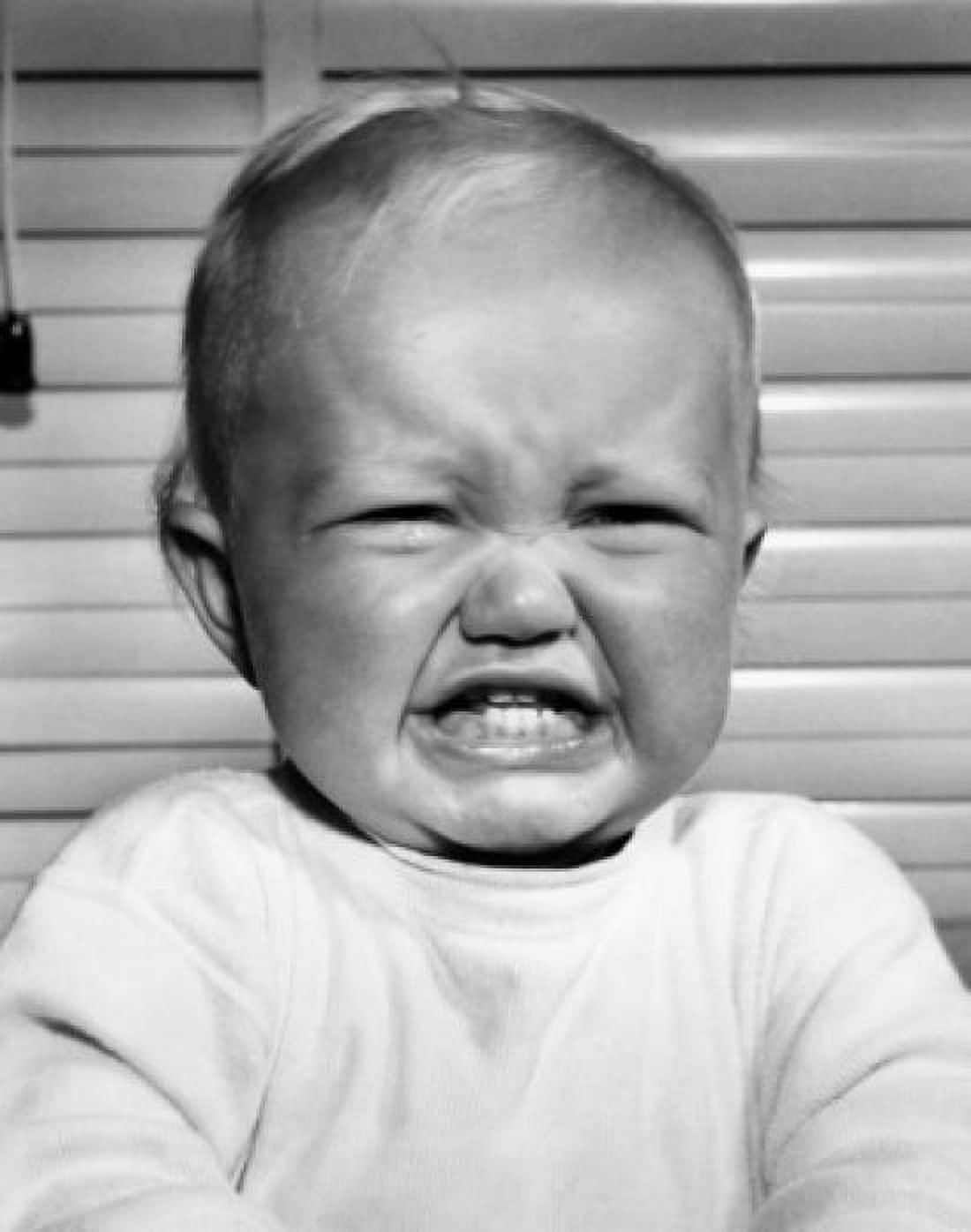 Portrait of baby crying Canvas Art - (18 x 24)