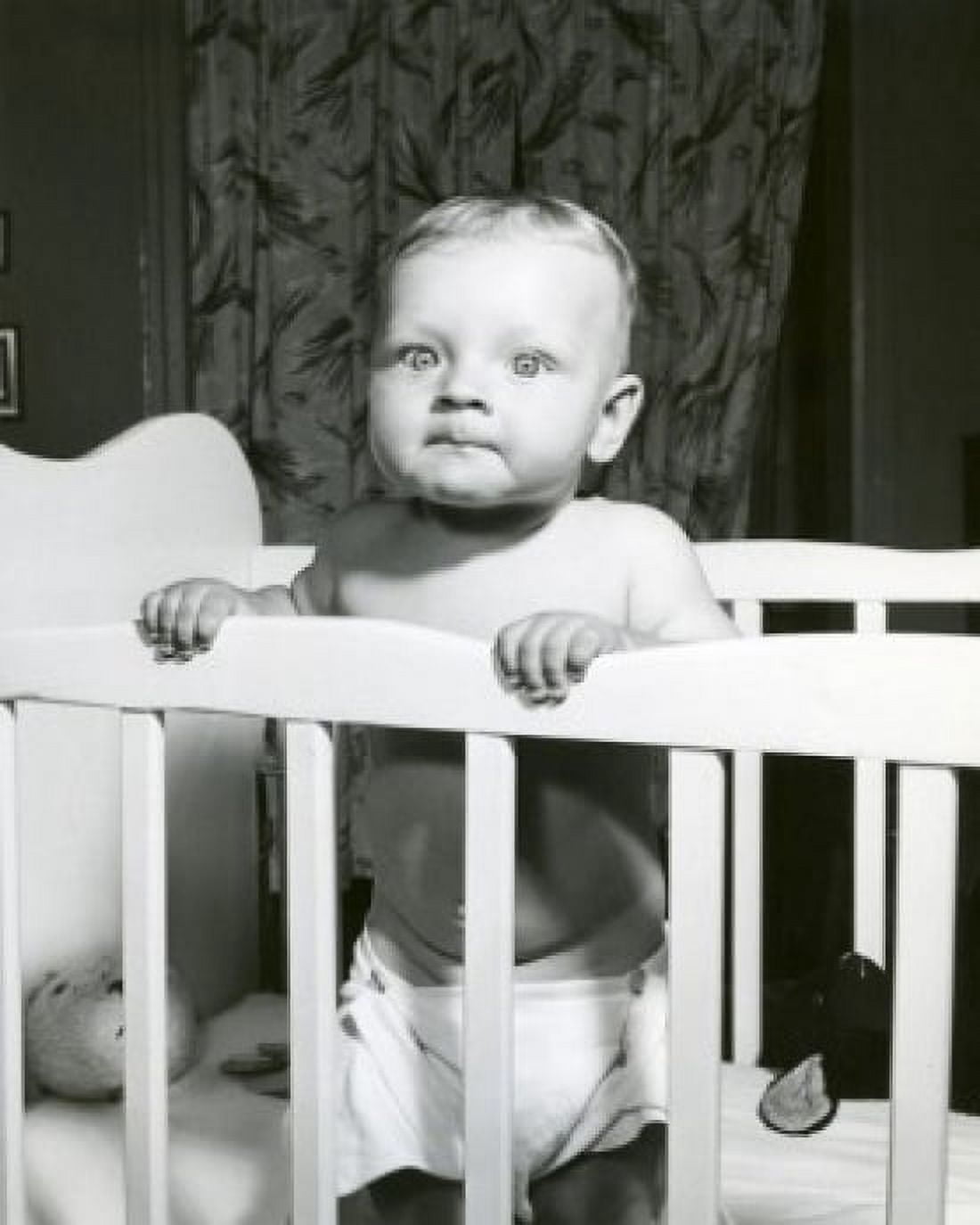 Portrait of baby in cot Canvas Art - (24 x 36)