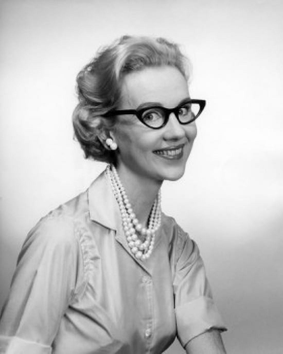 Portrait of blonde woman wearing glasses Canvas Art - (18 x 24)