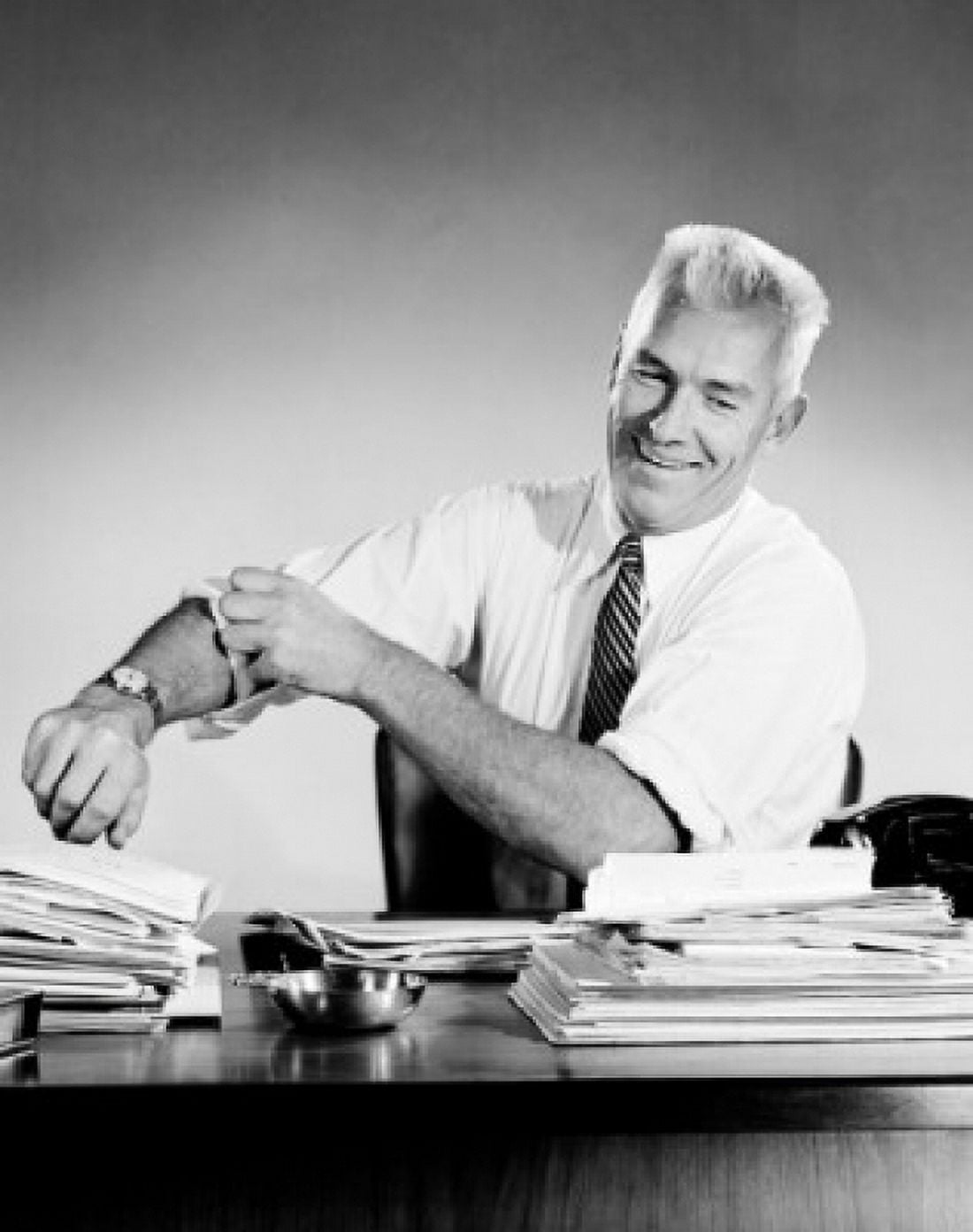 Portrait of businessman at desk preparing to work Canvas Art - (24 x 36)