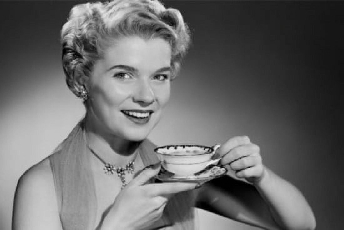 Portrait of elegant woman with porcelain coffee cup Canvas Art - (18 x 24)