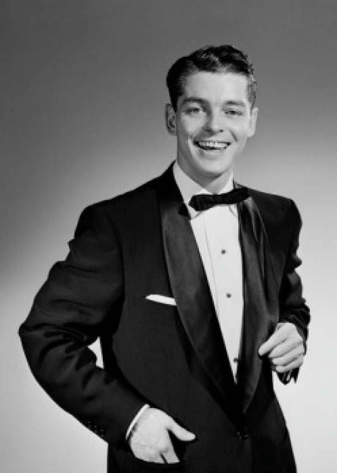 Portrait of elegant young man Canvas Art - (24 x 36)