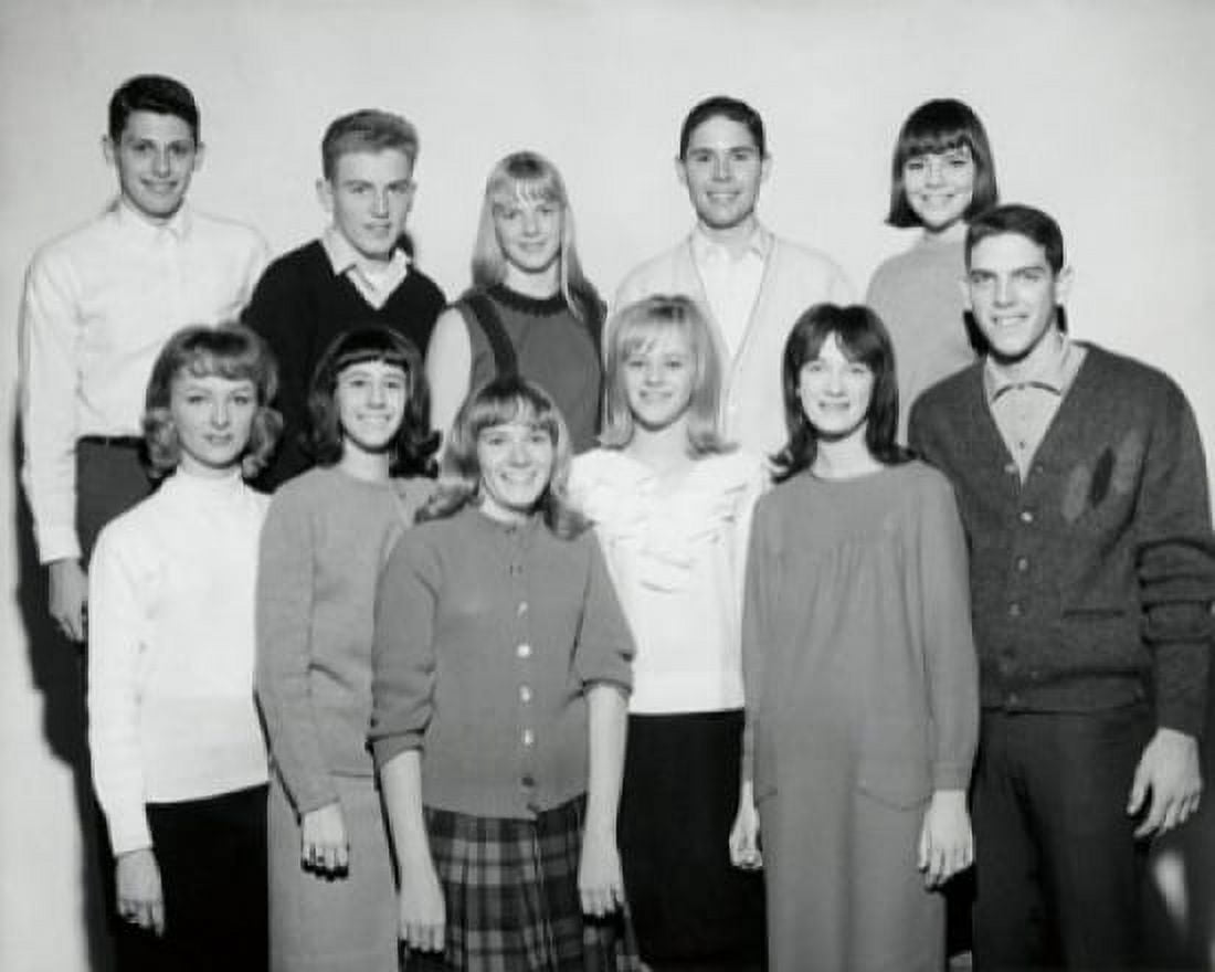 Portrait of group of teenagers smiling Canvas Art - (24 x 36)
