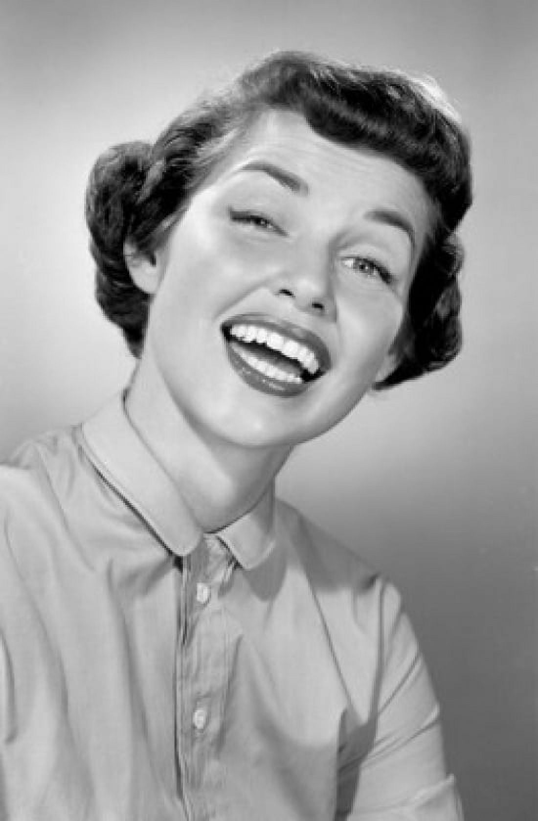 Portrait of happy young woman Canvas Art - (18 x 24)