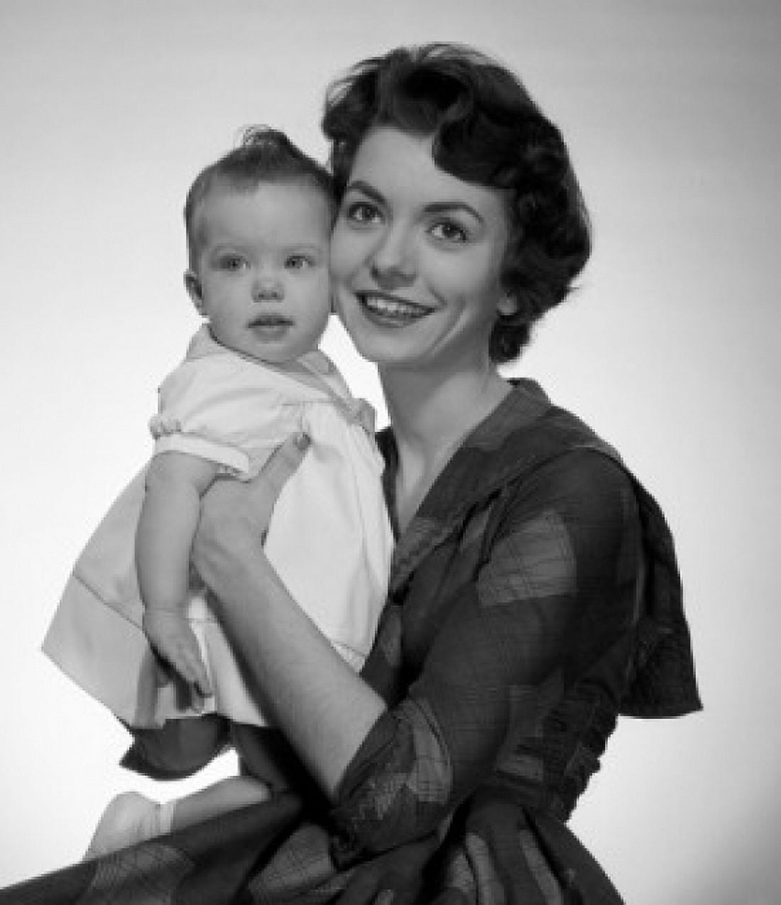 Portrait of mother with baby daughter Canvas Art - (18 x 24)