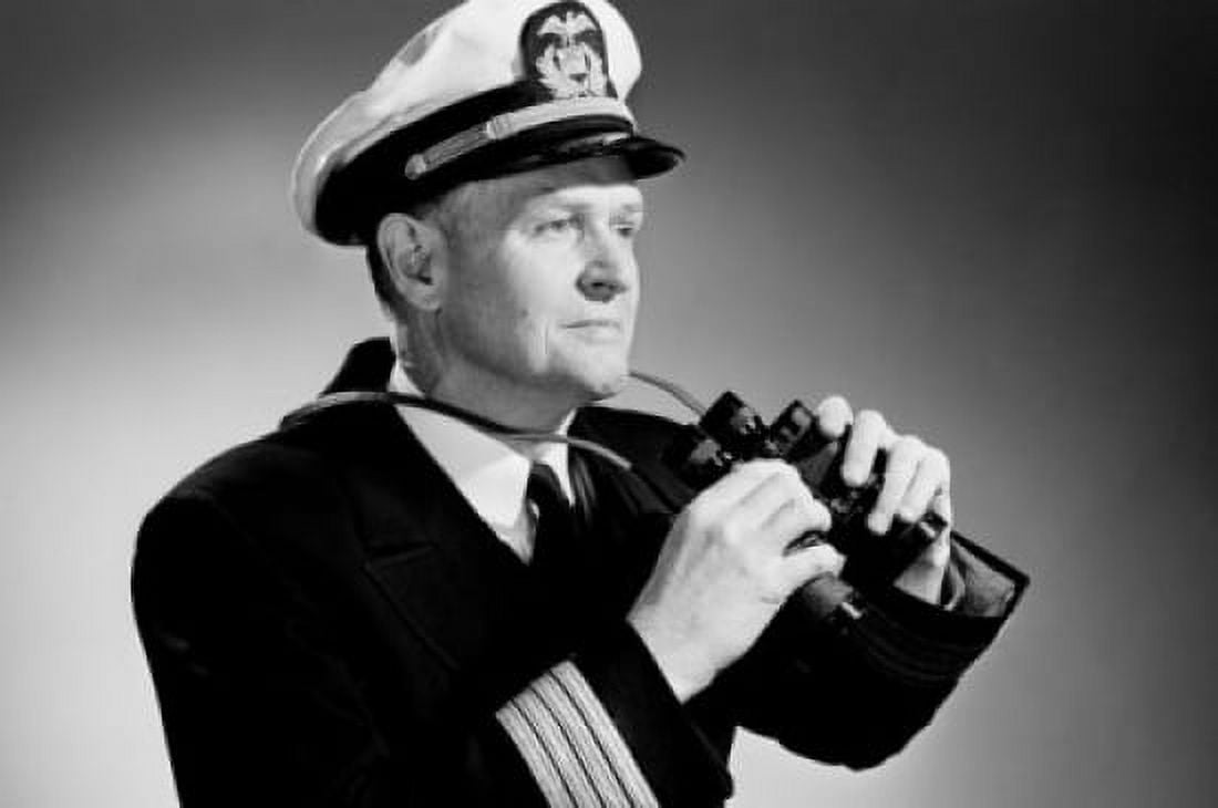 Portrait of sailor with binocular Canvas Art - (24 x 36)