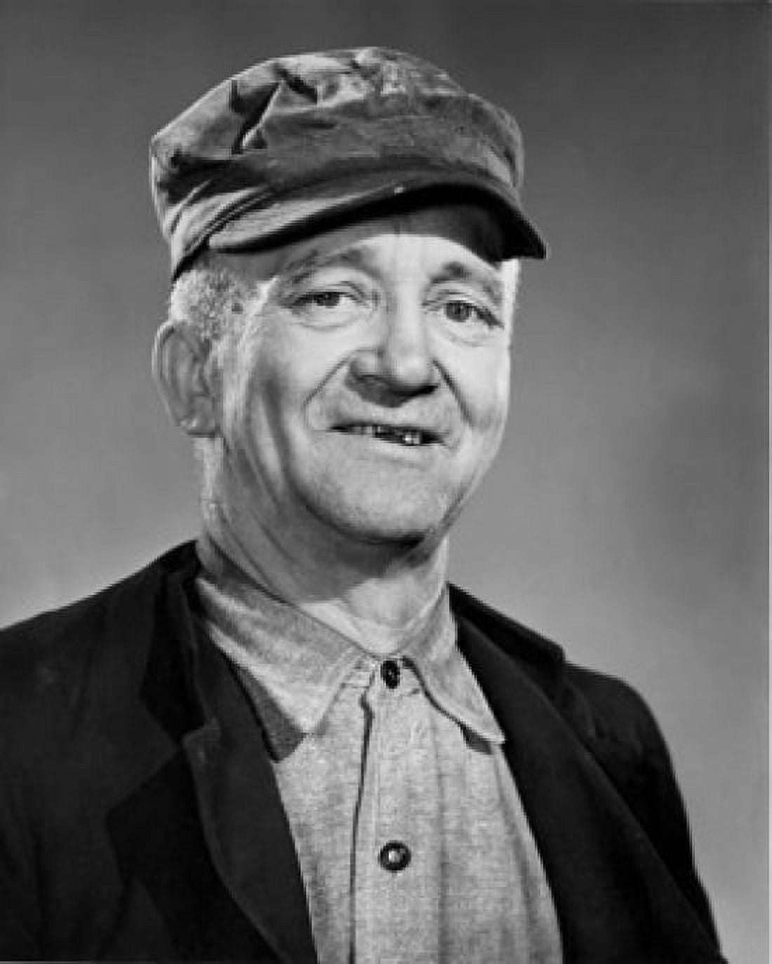 Portrait of senior man smiling Canvas Art - (18 x 24)