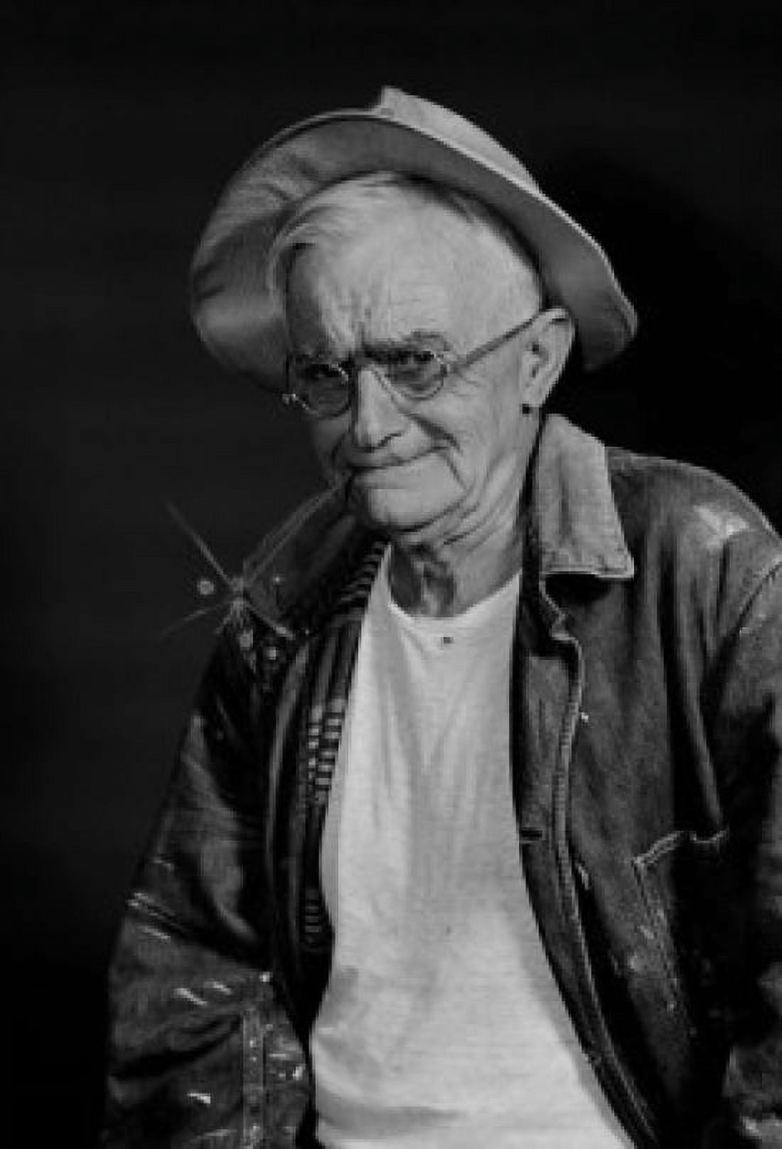 Portrait of senior man studio shot Canvas Art - (18 x 24)
