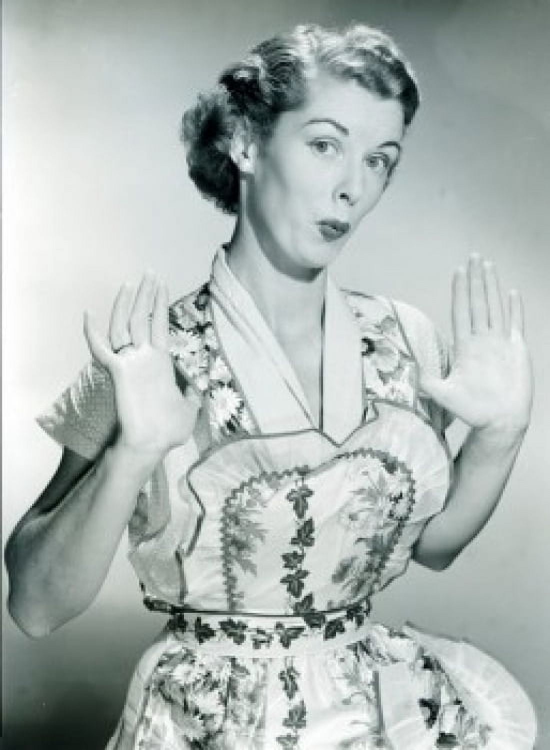 Portrait of surprised young woman housewife Canvas Art - (24 x 36)