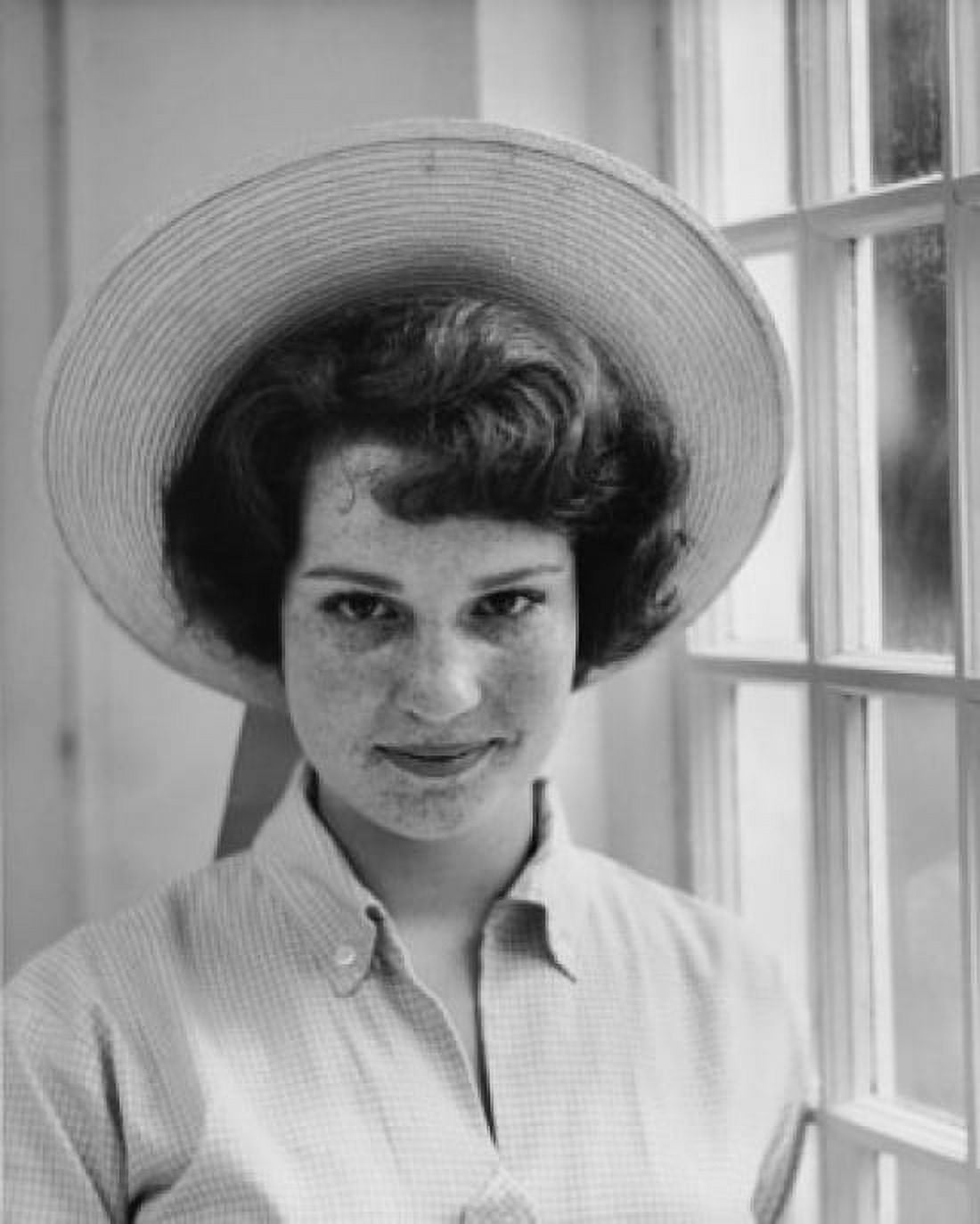 Portrait of teenage girl wearing straw hat Canvas Art - (24 x 36)