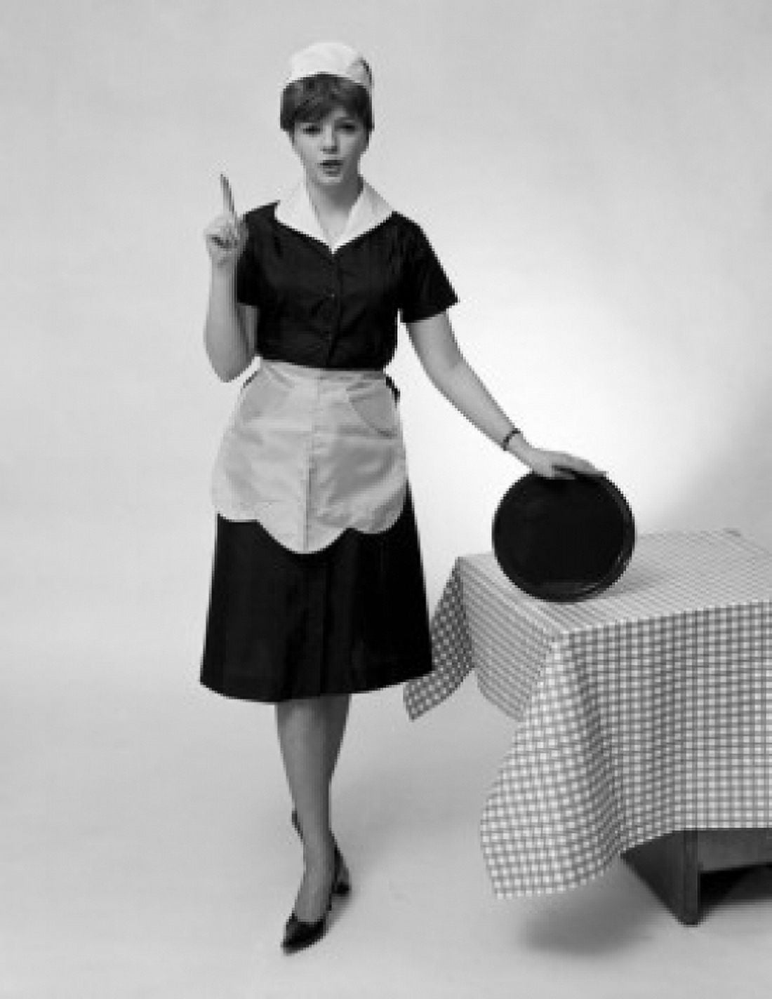 Portrait of waitress Canvas Art - (24 x 36)