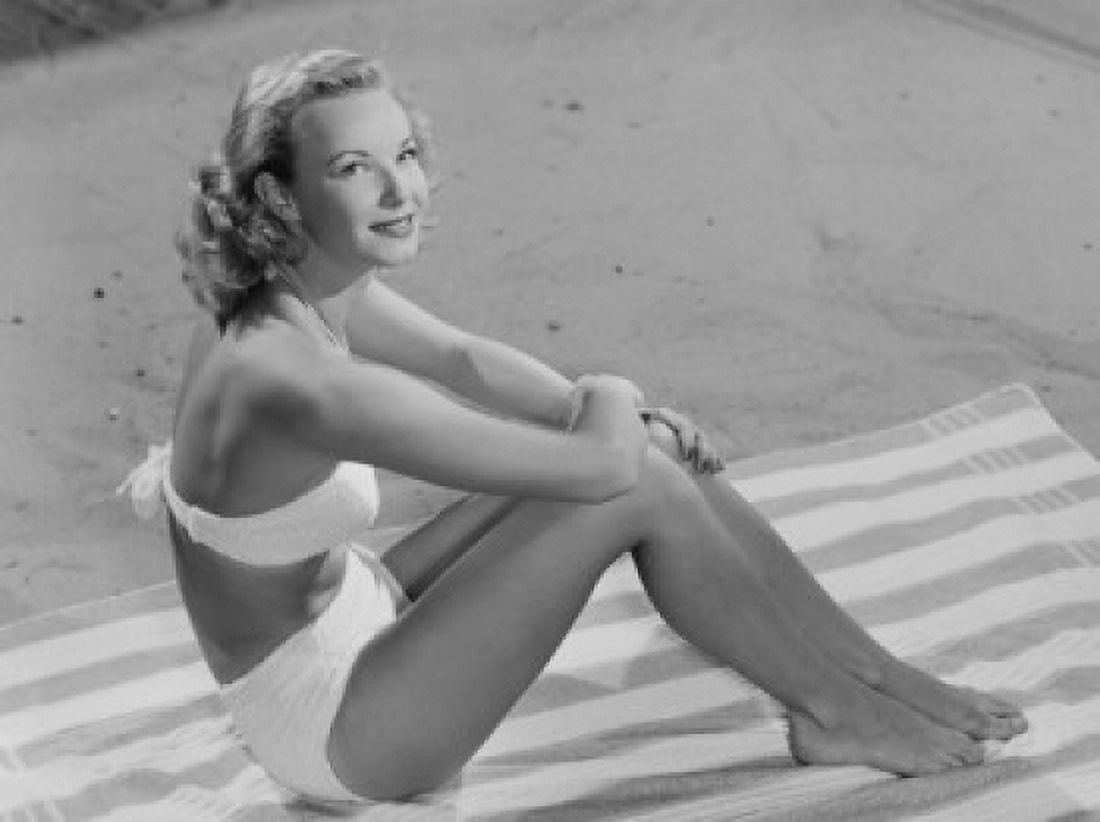 Portrait of young woman in swimwear Canvas Art - (18 x 24)