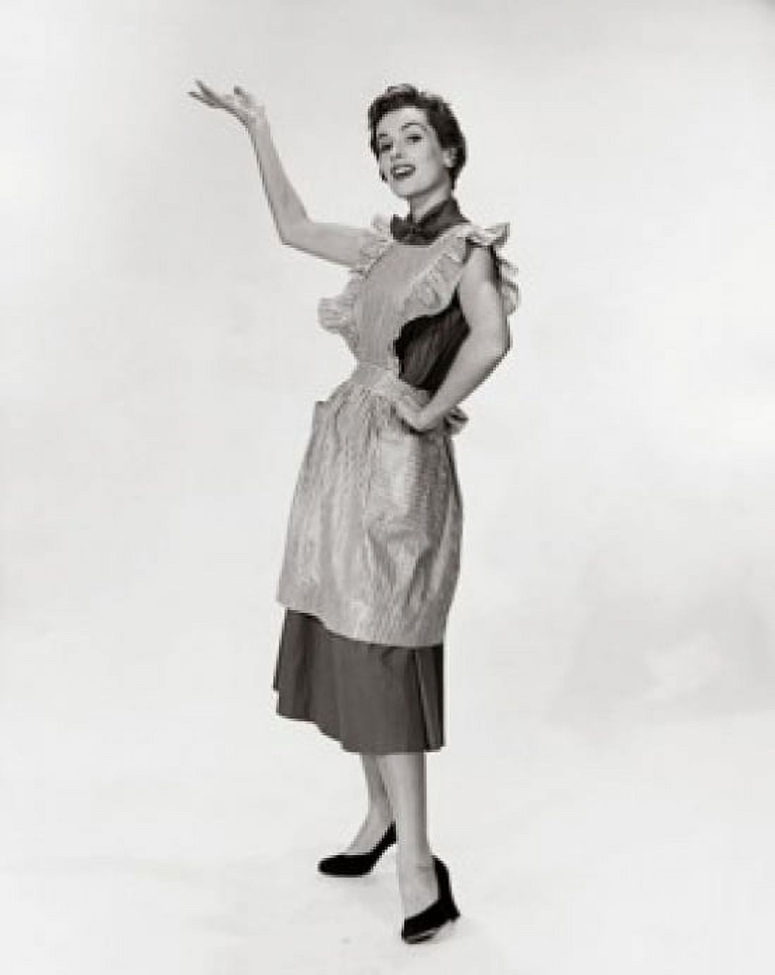 Portrait of young woman posing with hand on hip Canvas Art - (18 x 24)