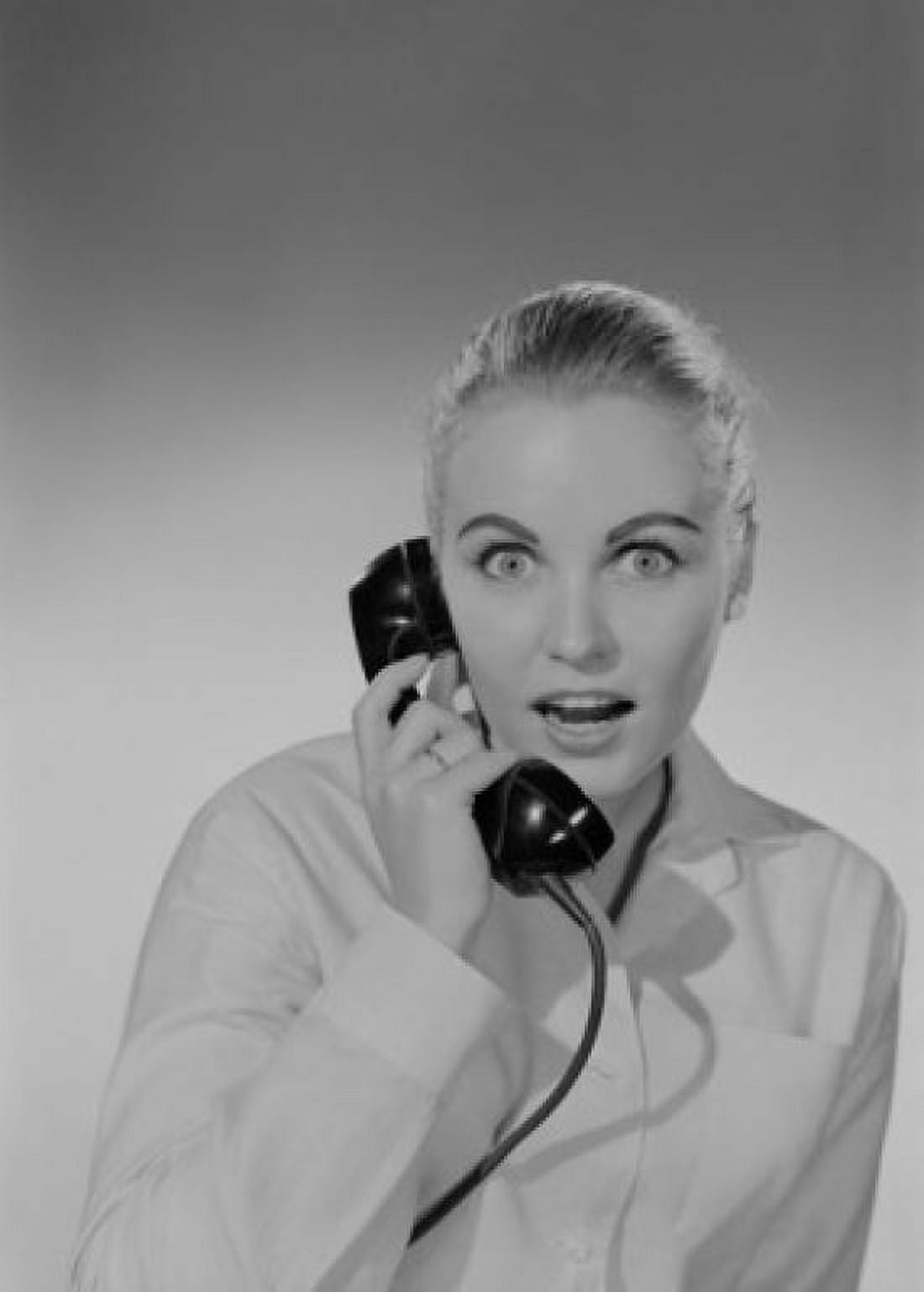 Portrait of young woman talking on phone Canvas Art - (18 x 24)