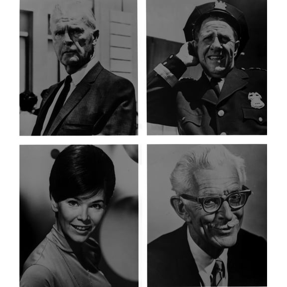 Portraits of characters from the Batman television series Photo Print (8 x 10)