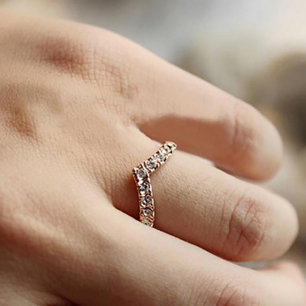 Shop Fashion Ring V-shaped Elegant Women Rhinestone Finger Ring-Golden  Online | Jumia Ghana