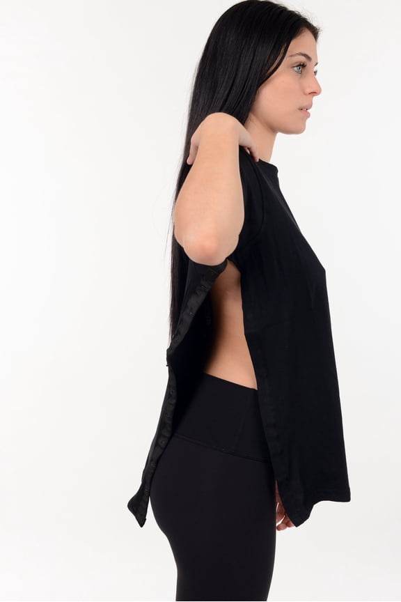 Post Surgery Recovery Tshirt Snap Open TearAway Shirt Color: Black/Women, Size: Small