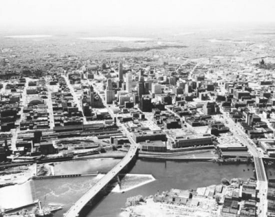 Posterazzi Aerial view of a city Minneapolis Minnesota USA Canvas Art -  (24 x 36)