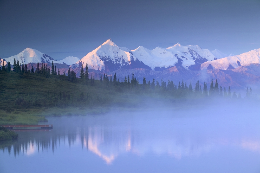 Posterazzi Alaska Range Over Wonder Lake In Morning Mist Denali National Park During Summer In Alaska Canvas Art - Michael DeYoung Design Pics (34 x 22)