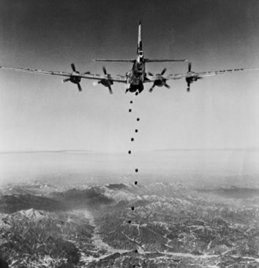 Posterazzi B-29 Superfortress dropping bombs during war Korean War North Korea 1951 Canvas Art -  (24 x 36)