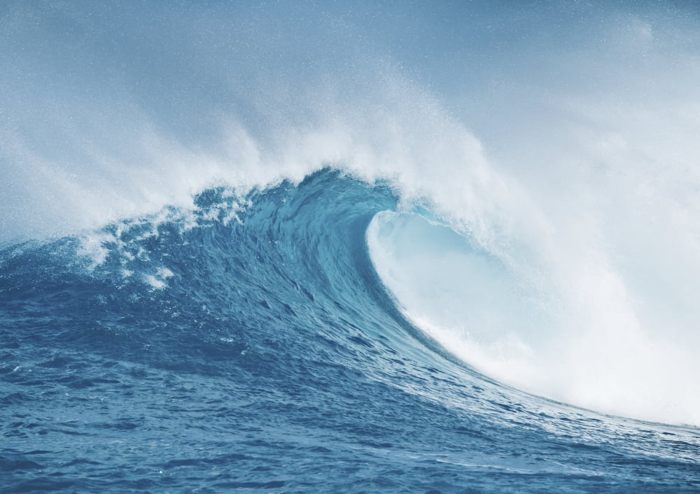 Posterazzi Blue Ocean Wave Canvas Art - Design Pics Vibe  Design Pics (32 x 22)