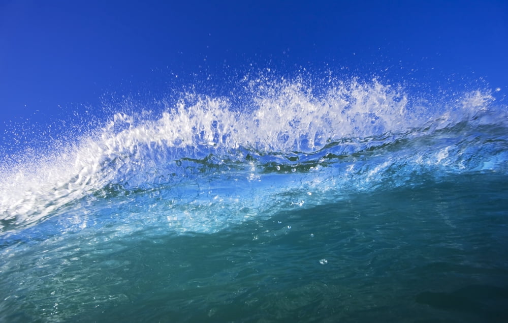 Posterazzi Blue Ocean Wave Canvas Art - Design Pics Vibe Design Pics (34 x 22)