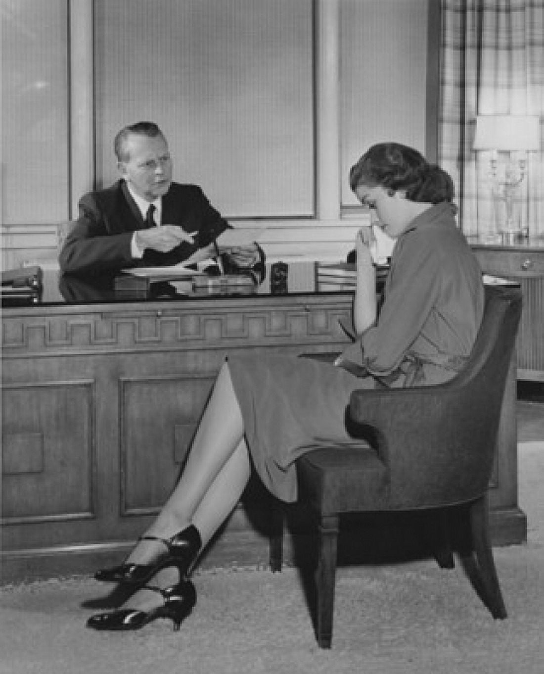 Posterazzi Businessman scolding his secretary in an office Canvas Art - (24 x 36)