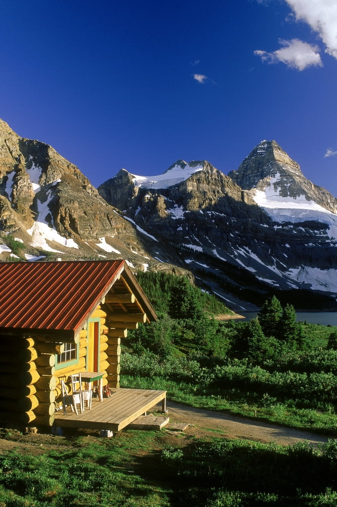 Posterazzi Cabin At Mt Assiniboine Lodge Mt Assiniboine Provincial Park British Columbia Canada Canvas Art - David Nunuk Design Pics (24 x 36)