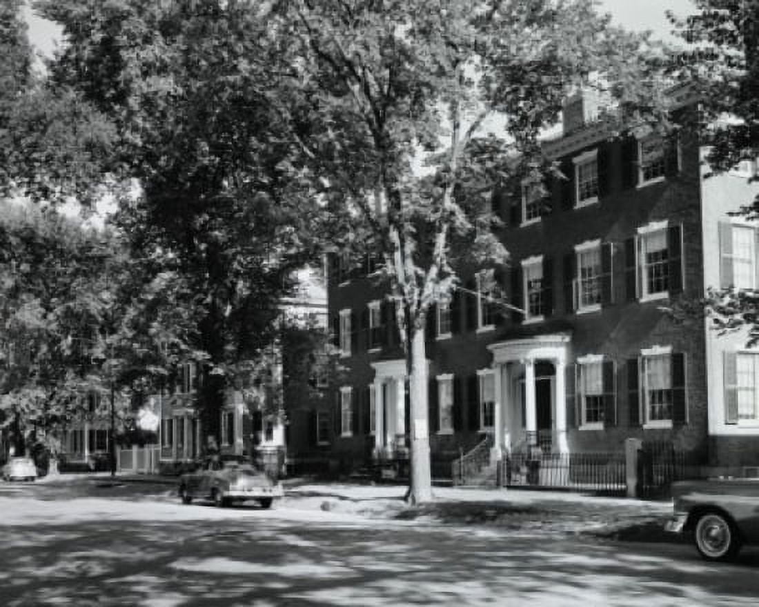 Posterazzi Car parked in front of a building Salem Massachusetts USA Canvas Art - (24 x 36)