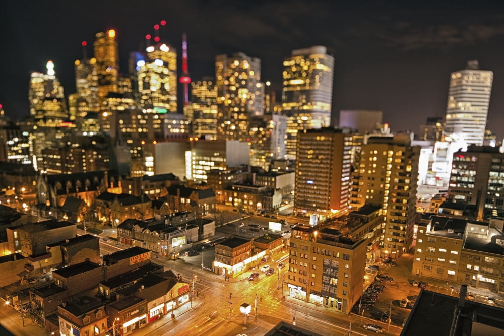 Posterazzi City Skyline At Night Toronto Ontario Canada Canvas Art - Robert Postma Design Pics (36 x 24)