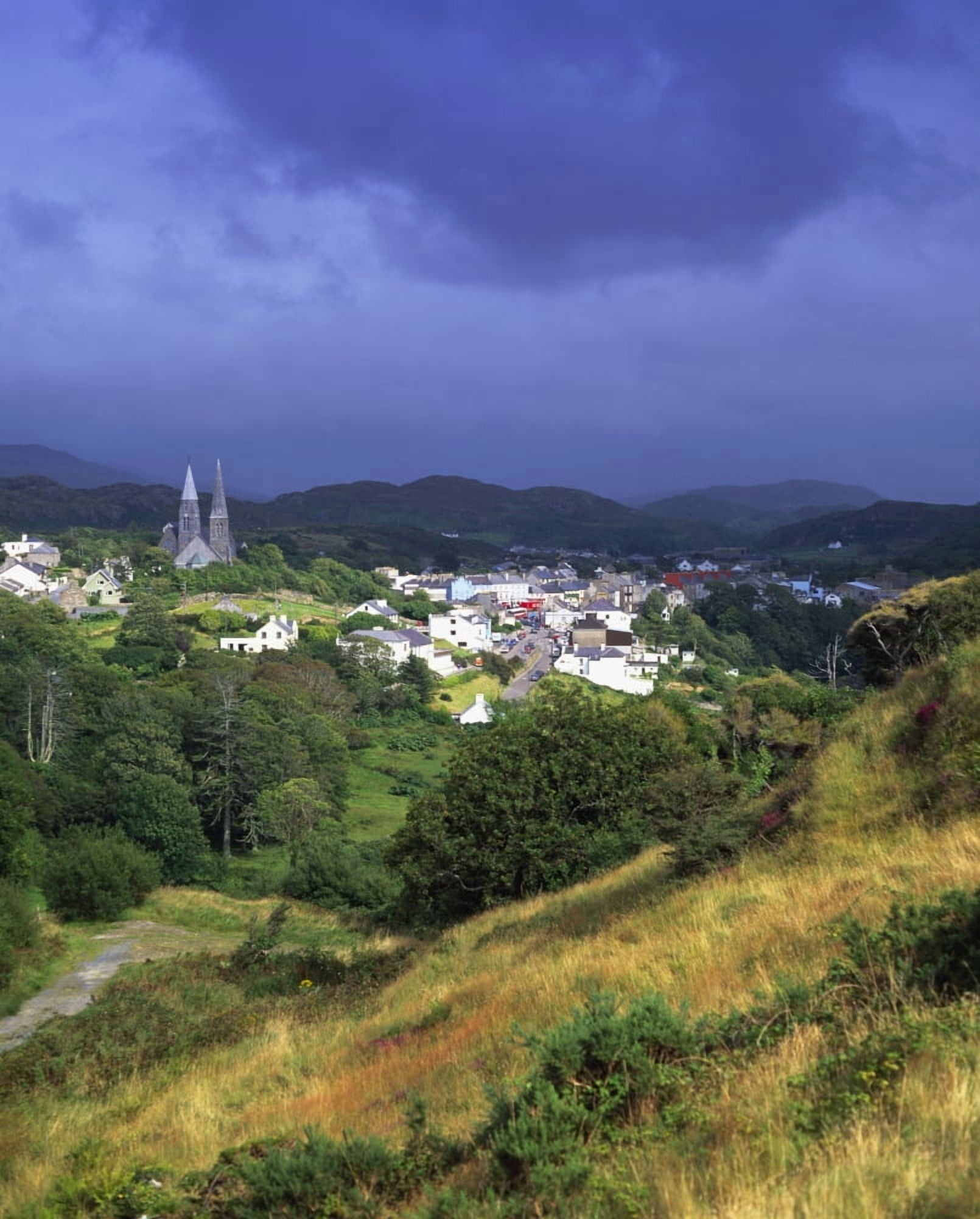 Posterazzi ClifdenCo GalwayIrelandLandscape With Village In The Background Canvas Art - The Irish Image Collection  Design Pics (26 x 34)