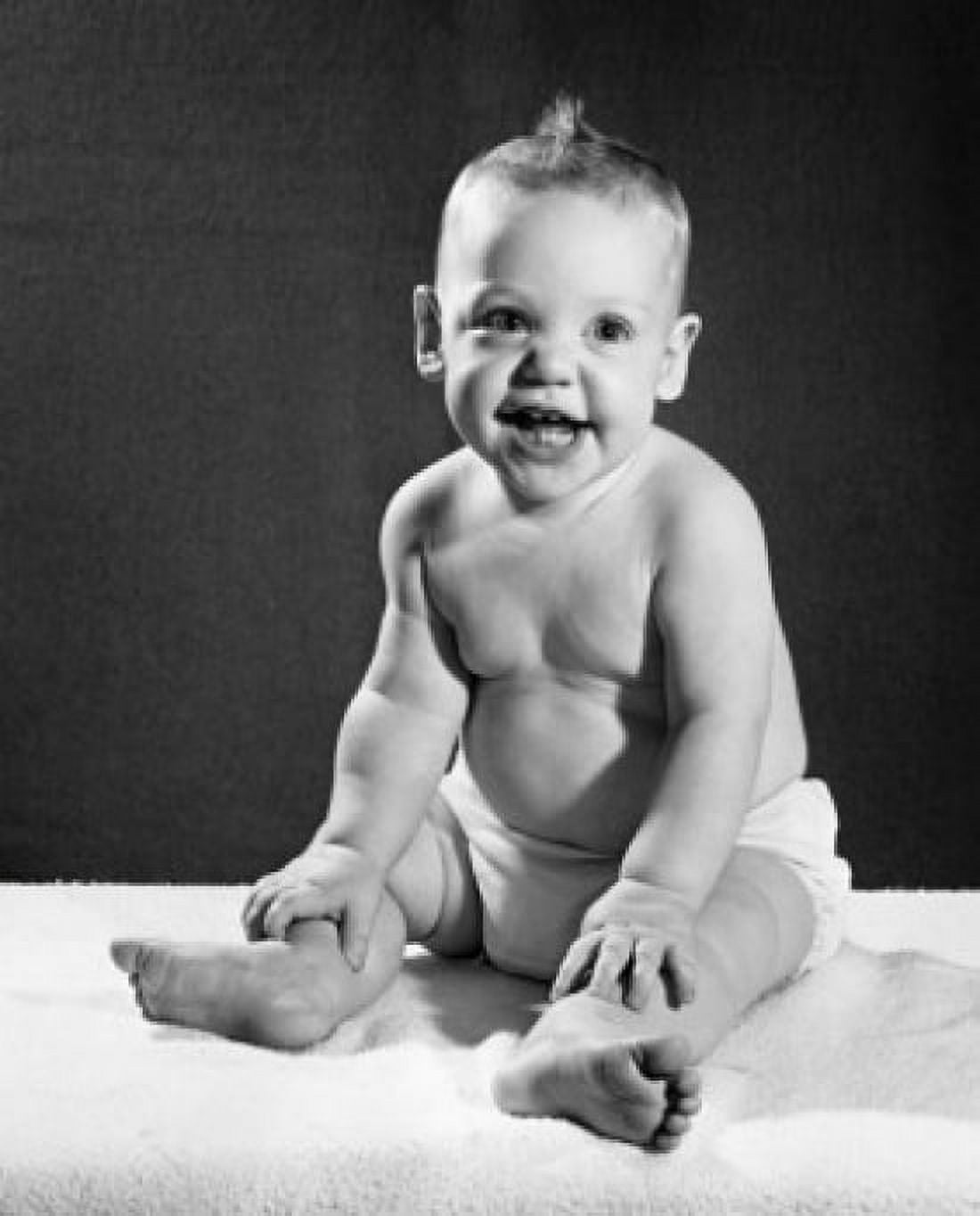 Posterazzi Close-up of a baby smiling Canvas Art -  (24 x 36)
