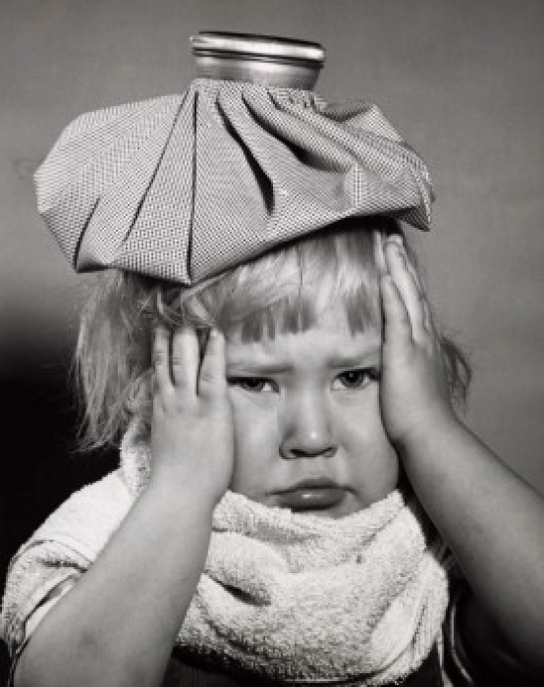 Posterazzi Close-up of a child suffering from a headache Canvas Art - (24 x 36)