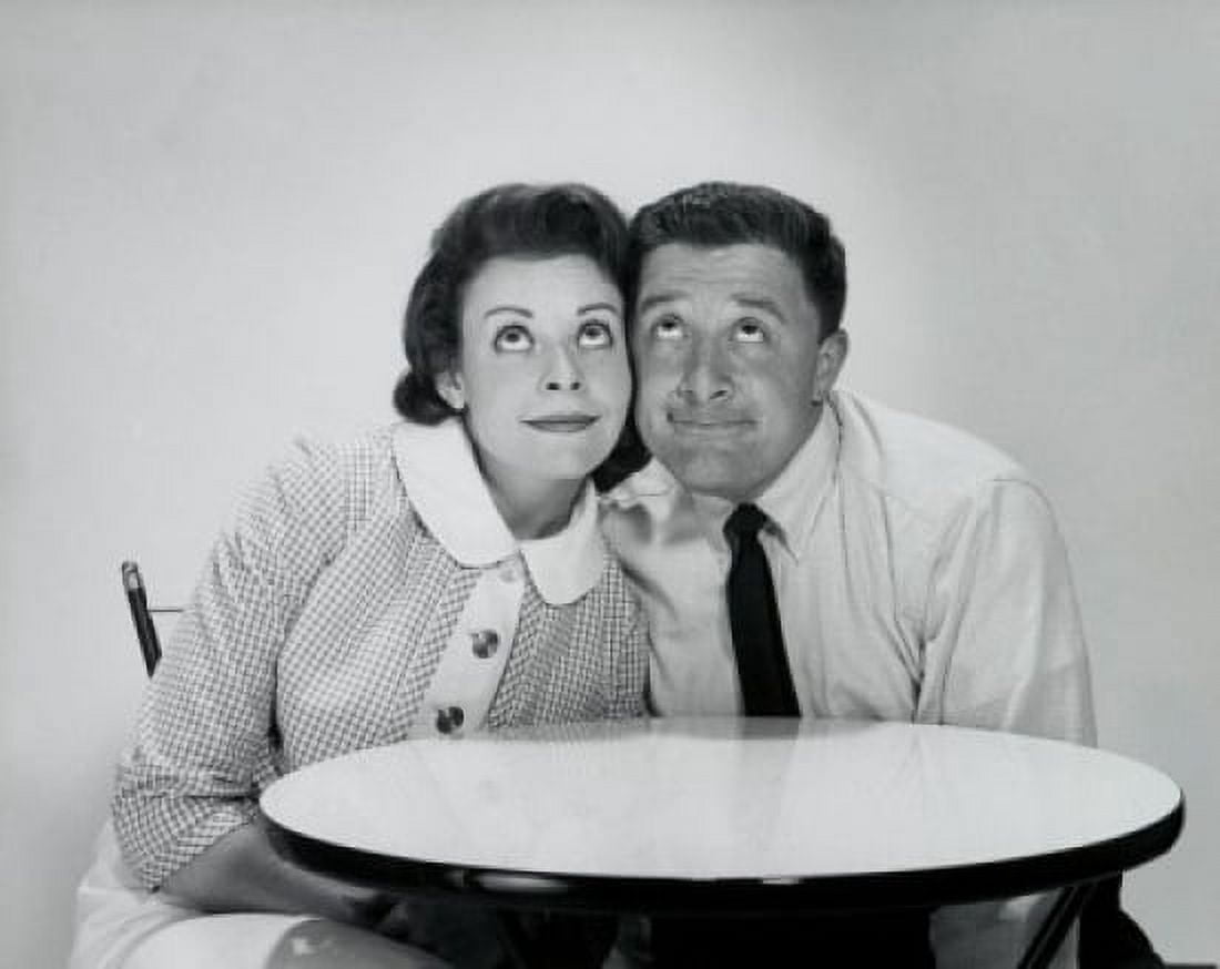 Posterazzi Close-up of a mid adult couple looking up Canvas Art - (24 x 36)