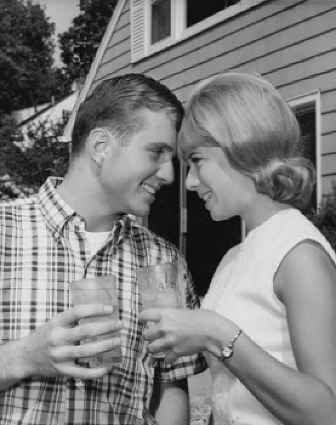 Posterazzi Close-up of a young couple toasting with glasses of soda Canvas Art - (24 x 36)