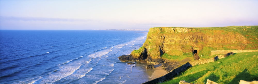 Posterazzi Co Derry Ireland View Of Cliffs And Ocean From Railway Line Between Downhill And Castlerock Canvas Art - The Irish Image Collection Design Pics (44 x 14)