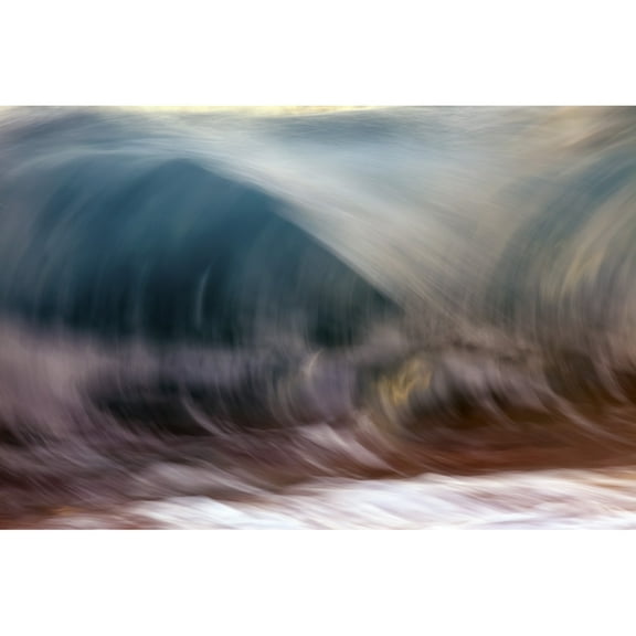 Posterazzi DPI12305501 Ocean Wave Blurred by Motion - Hawaii United States of America Poster Print by Vince Cavataio, 19 x 12