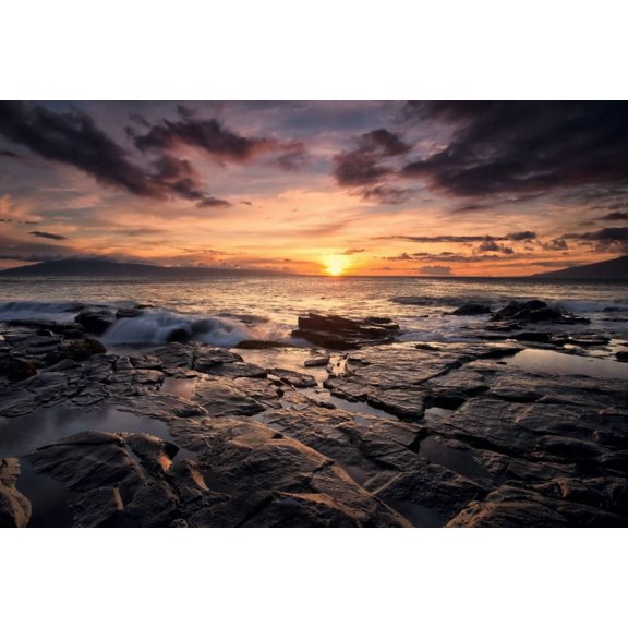 Posterazzi DPI12305808 Sunset Over The Ocean with Wet Black Rock Along The Shore - Hawaii United States of America Poster Print by Scott Mead, 18 x 12