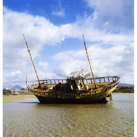 Posterazzi DPI1807200 Bunbeg County Donegal Ireland Shipwreck Poster Print by The Irish Image Collection, 15 x 16