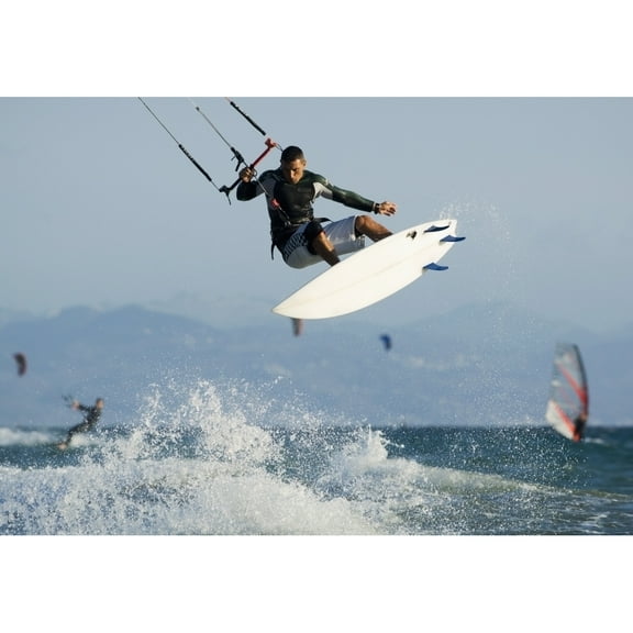 Posterazzi DPI1845571 Man Parasurfing On Ocean Poster Print, 17 x 11