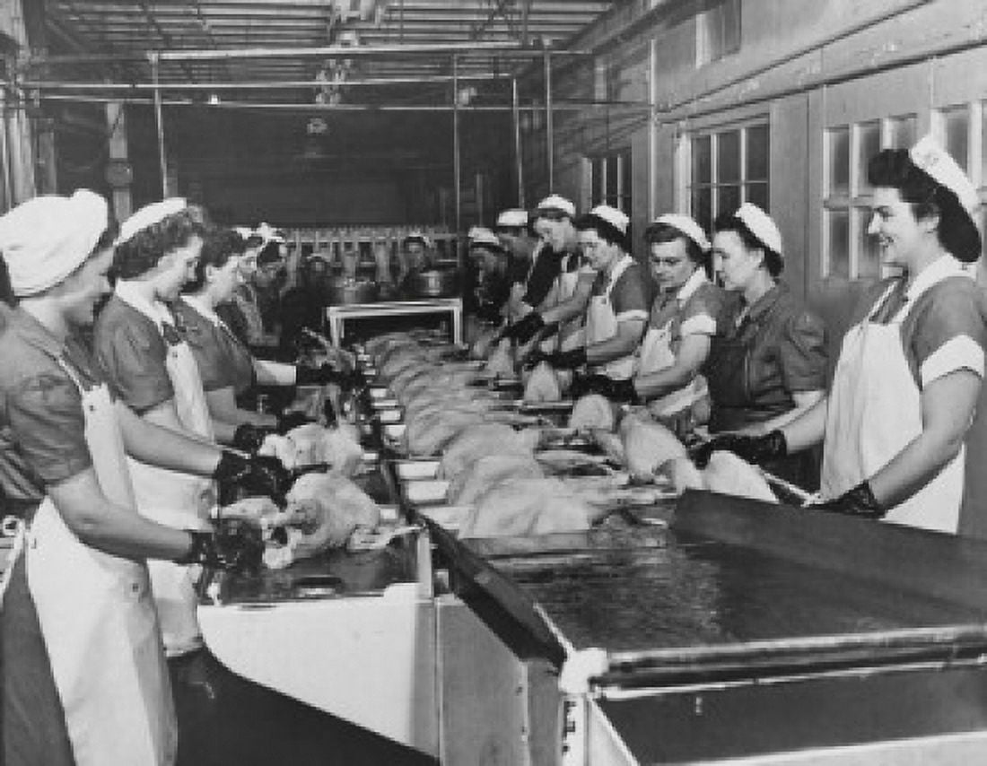 Posterazzi Group of female workers processing turkeys for frozen food Canvas Art - (24 x 36)