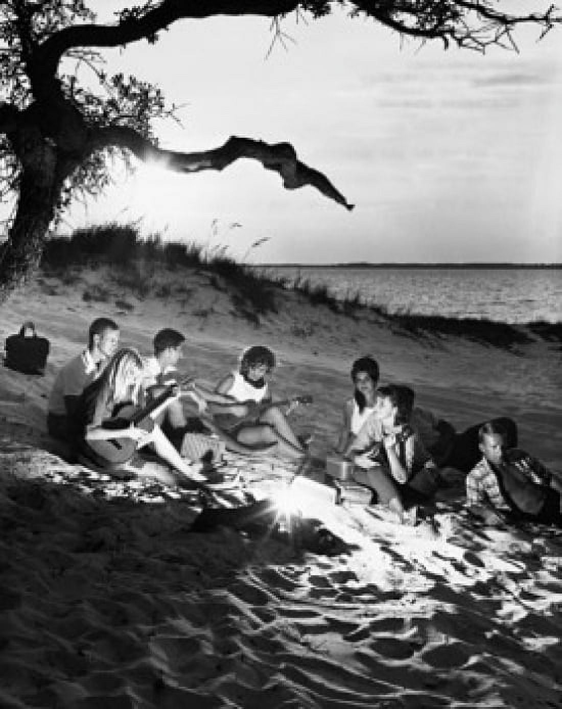 Posterazzi Group of people sitting on the beach Florida USA Canvas Art -  (24 x 36)