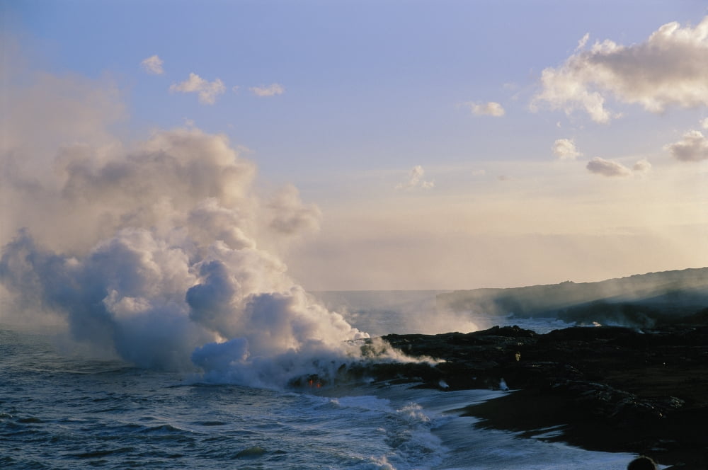 Posterazzi Hawaii Big Island Kalapana Steam Cloud From Lava Flowing Into Ocean Canvas Art - Greg Vaughn Design Pics (38 x 24)