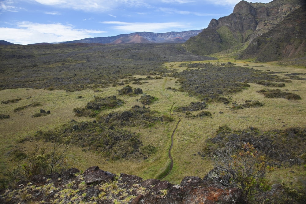 Posterazzi Hawaii Maui Haleakala The hiking trail through the Volcanic Crater Canvas Art - Jenna Szerlag Design Pics (38 x 24)