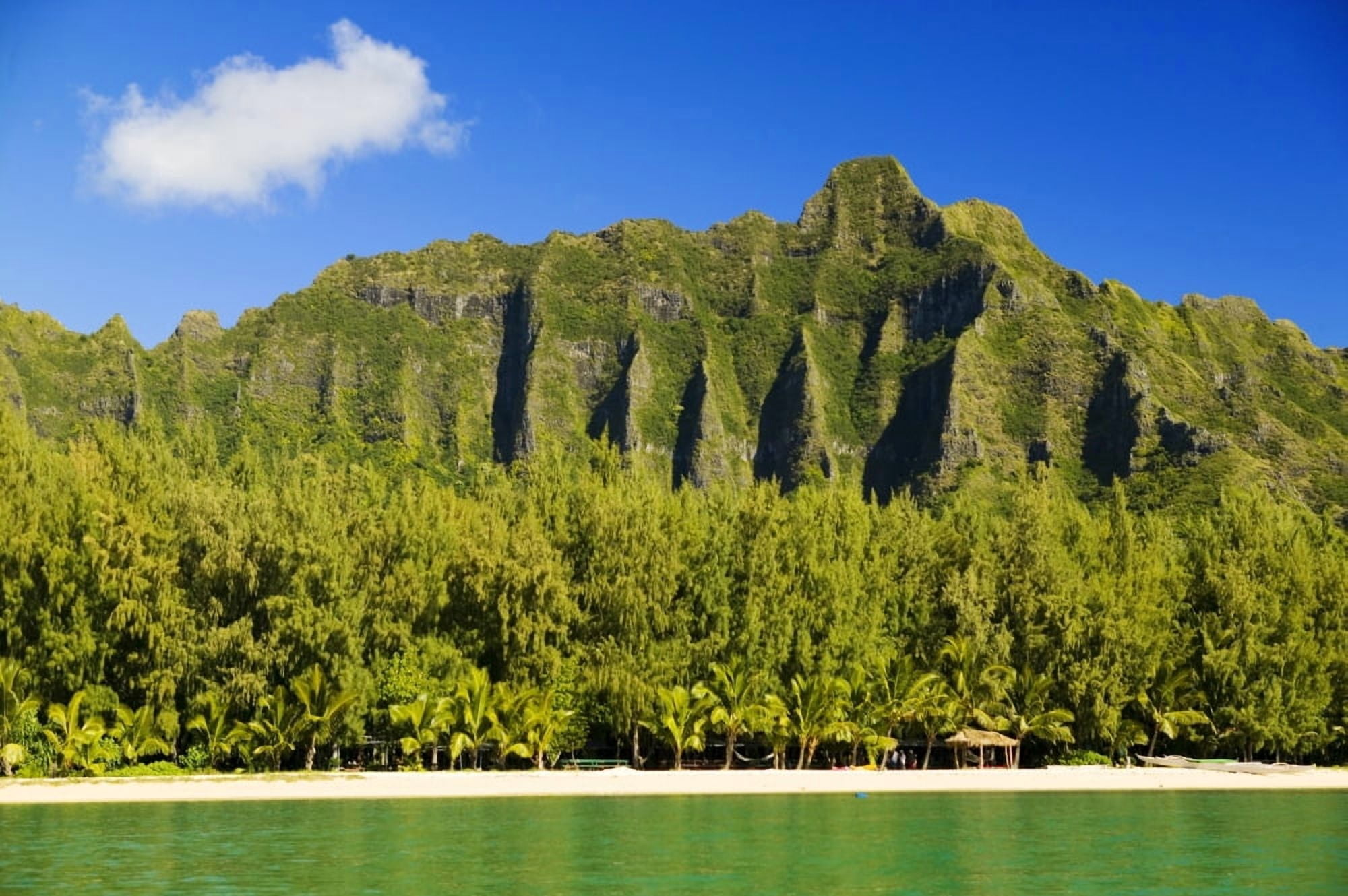 Posterazzi Hawaii Oahu Kualoa Mountainas View From Ocean Canvas Art - Dana Edmunds Design Pics (36 x 24)