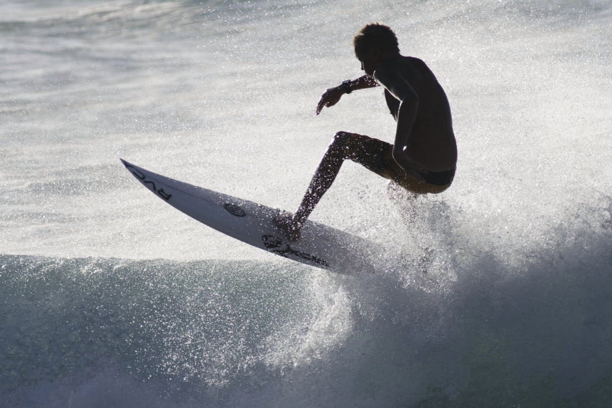 Posterazzi Hawaii Oahu North Shore Surfer Carving Wave Canvas Art - Vince Cavataio Design Pics (34 x 22)