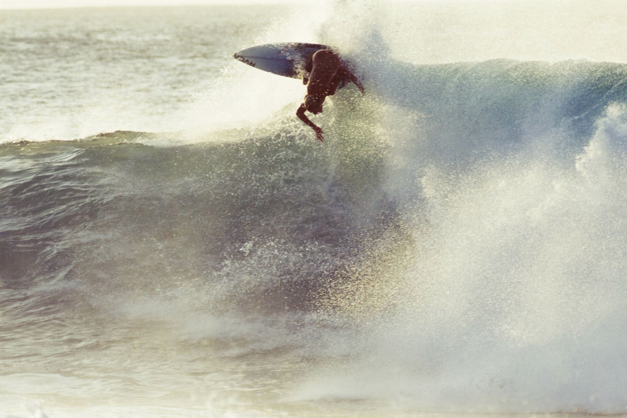 Posterazzi Hawaii Oahu North Shore Surfer Carving Wave Canvas Art - Vince Cavataio Design Pics (34 x 22)